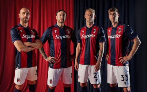 Ecco la nuova “tradizionale” maglia del Bologna: un omaggio al primo secolo di vita del Dall’Ara