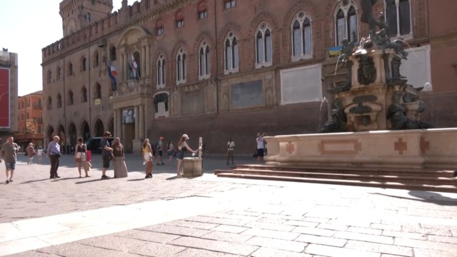 Un giovedì da bollino rosso