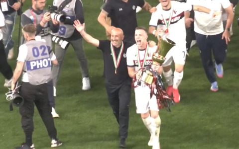 Gli allenatori vanno e vengono. Il Bologna resta
