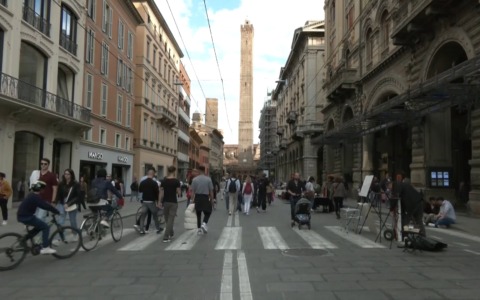 Sondaggio “Bologna Quotidiana”: per il 69% dei cittadini la qualità della vita è peggiorata