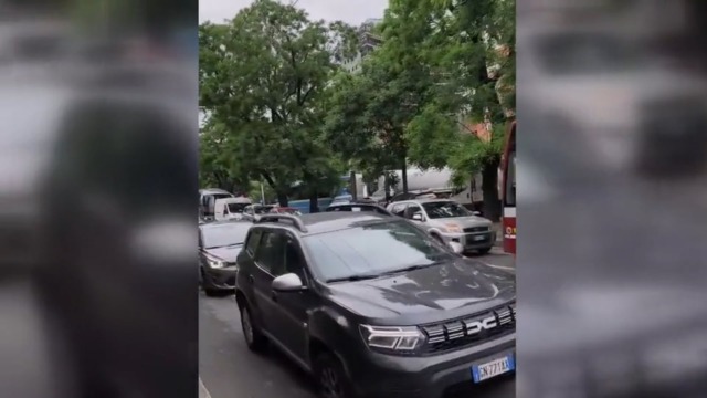 Traffico paralizzato in viale Masini, colpa dei semafori?