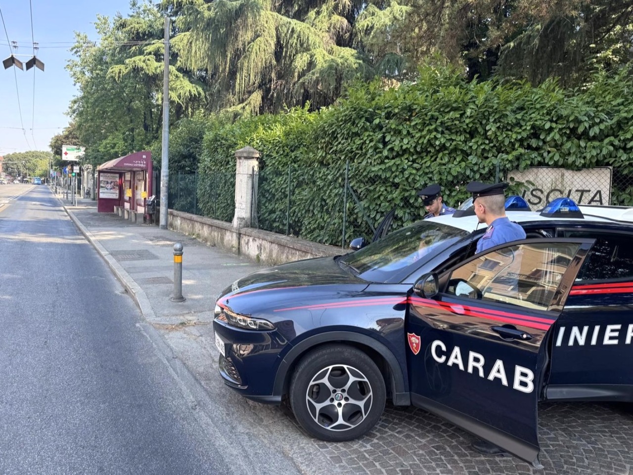 Autista bus aggredito da un passeggero in via Massarenti