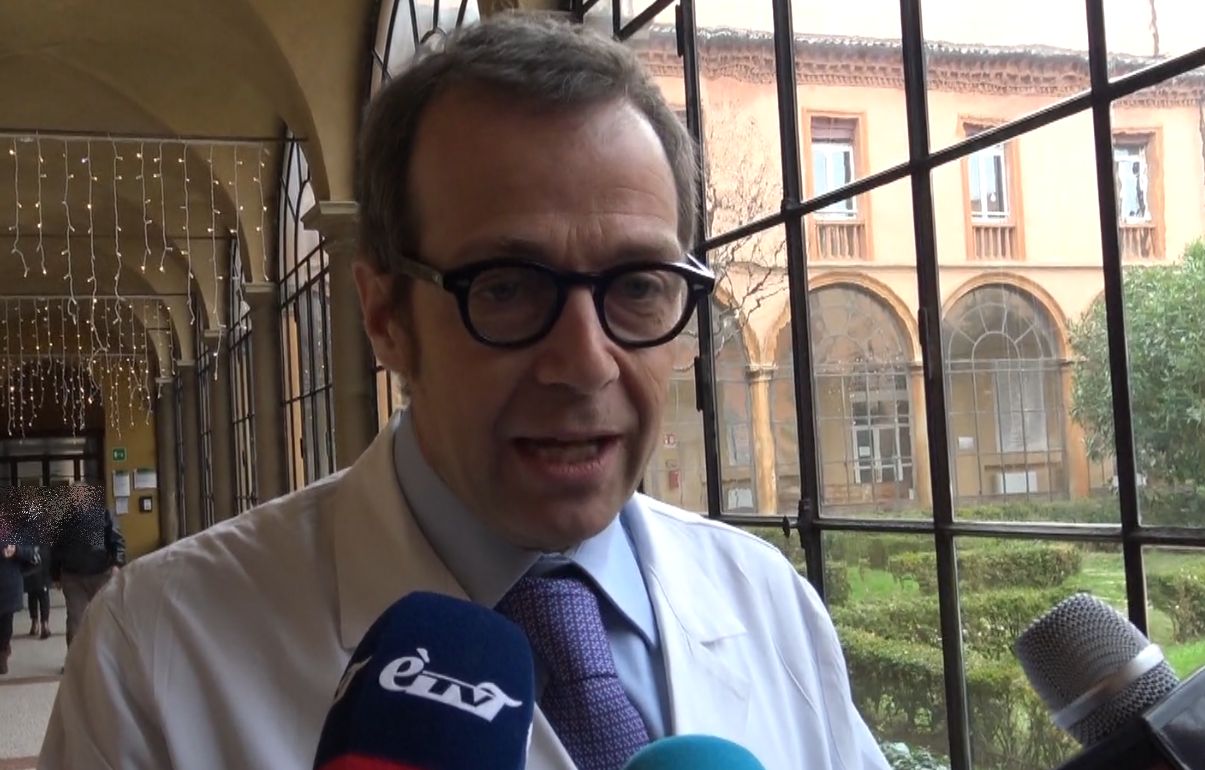 Il chirurgo ortopedico del Rizzoli Cesare Faldini premiato all’Università di Yale