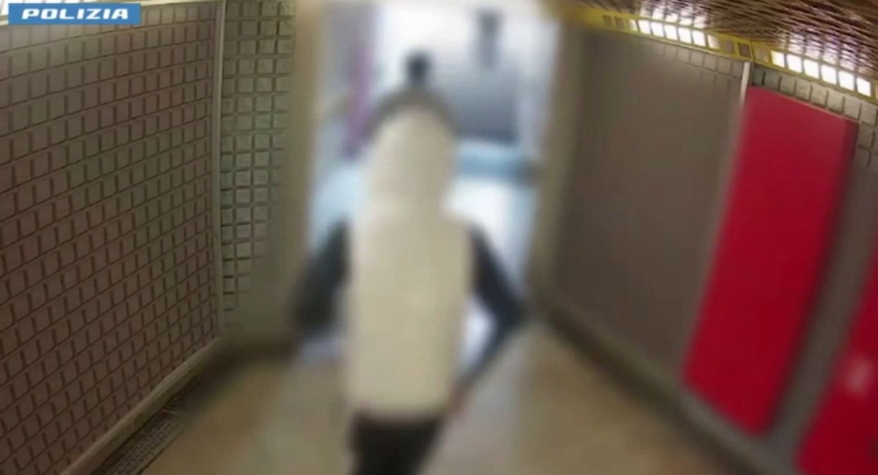 Catturato a Minerbio uno dei rapinatori della metro di Milano