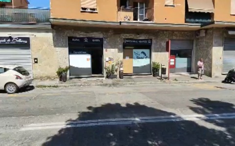 Ristoratrice aggredita: la famiglia paga il conto, ma minaccia (ancora) i titolari