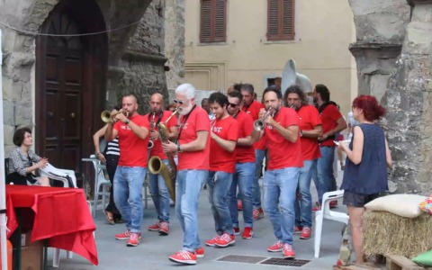 Al via la nuova edizione della Festa della Via della Lana e della Seta, il cammino che collega Bologna e Prato