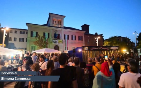 Torna la Notte Bianca a San Lazzaro con shopping, musica e tanti eventi