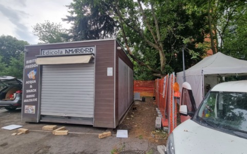 Via Dagnini, dopo l’incendio, La solidarietà. Ecco il nuovo chiosco