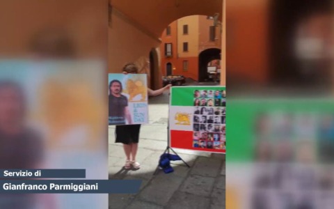Iraniana costretta al ramadan, bacchetta il sindaco