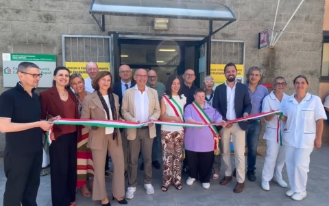 Taglio del nastro per la Casa della Comunità a Castiglione dei Pepoli