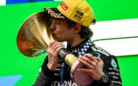 Antonelli torna a vincere e trionfa in Belgio