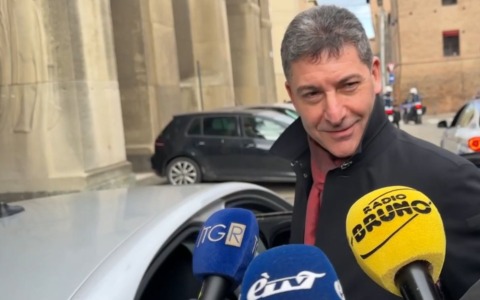 Il Capo della Polizia Pisani a Bologna nel pomeriggio