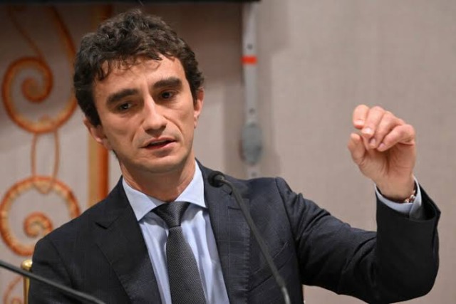 Per Bignami (FdI) il comportamento della polizia parrebbe consono alla circostanza