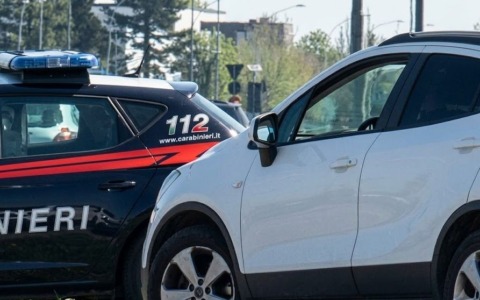 In auto con 4 kg e mezzo di marijuana, due arresti