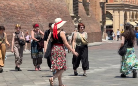 Caldo, Bologna città da ‘bollino rosso’: temperature fino a 36 gradi