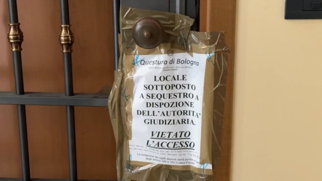 Omicidio-suicidio a Bologna. Un 82enne prima spara alla moglie e poi si toglie la vita