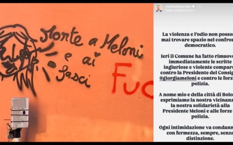 Scritte e minacce contro Meloni e polizia, il sindaco esprime solidarietà alla premier