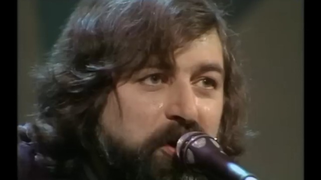 Addio a Francesco Guccini, “il maestrone” della musica