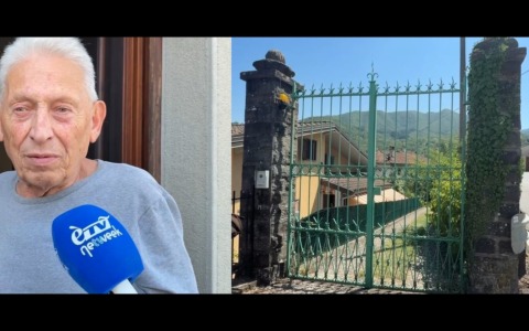 A Pàvana, ricordi e fiori per Guccini. L’amico d’infanzia: ‘Cantava per noi, era bravissimo’