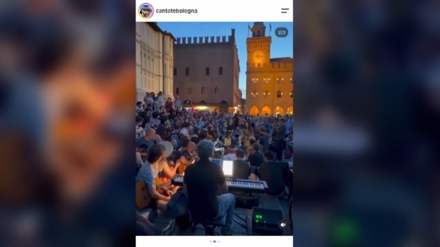 Piazza Maggiore e via Paolo Fabbri: le serate musicali per Francesco Guccini