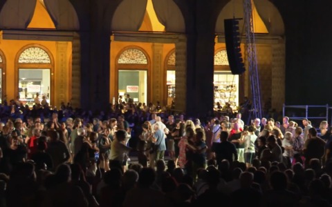 Ferragosto in città: da  Bulåggna Sound al ballo della Filuzzi