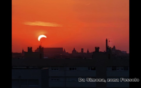 Eclissi, ecco le vostre foto e video