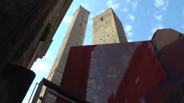 Garisenda: aumentano le parcelle dei professionisti al lavoro per il consolidamento