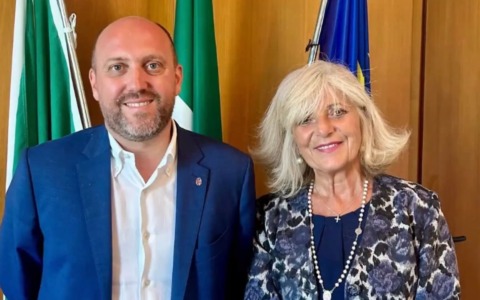 Casalecchio mette in pratica il ‘campo largo’, in Giunta la pentastellata Annamaria Ramazza
