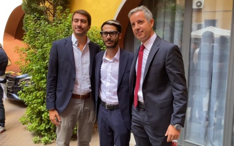 Daniele Aiello, ex di Forza Italia, entra in Azione di Carlo Calenda, con lui un consistente gruppo di giovani