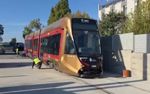 Ecco il secondo tram pronto per i collaudi
