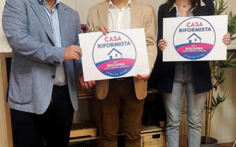 I renziani aprono la Casa Riformista