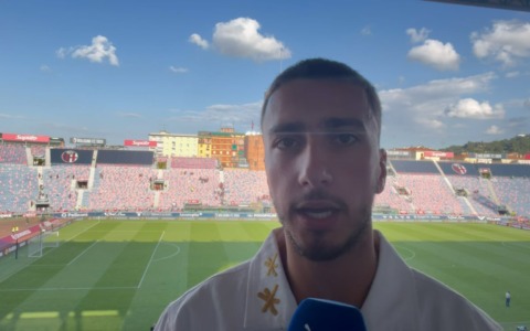 Kulenovic gela Bologna: rossoblù avanti e raggiunti, la prima vittoria ancora non arriva