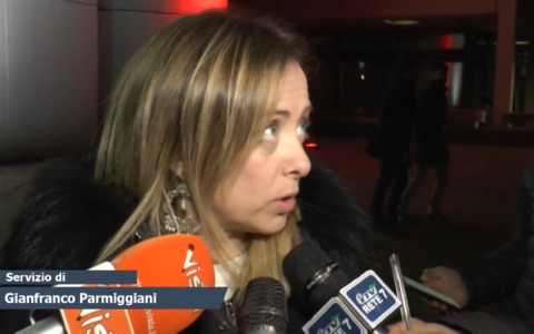 Legge fine vita: scontro istituzionale senza precedenti
