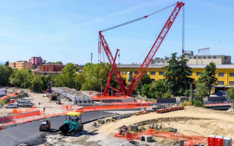 Linea verde tram: in zona Corticella arriva un nuovo ponte, modifiche alla viabilità