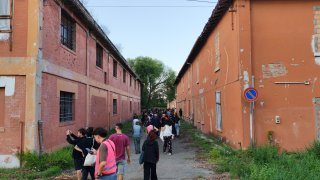 Occupazione-lampo all’ex Caserma Sani di Bologna