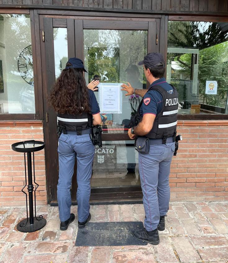 Pizzeria trasformata in discoteca abusiva: scatta lo stop per 15 giorni