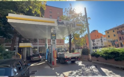 Tetto al prezzo del carburante, Lepore: “Prossima legge di stabilità sia dedicata all’agenda sociale del Paese”