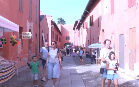 Torna la Fira di Sdaz, storica festa della stradizione popolare