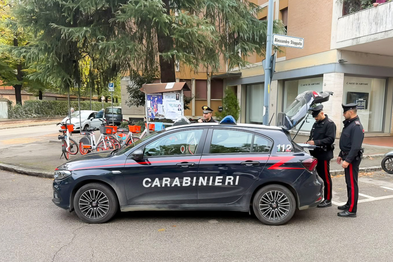 Arrestati gli autori di un rapina in appartamento a Bologna