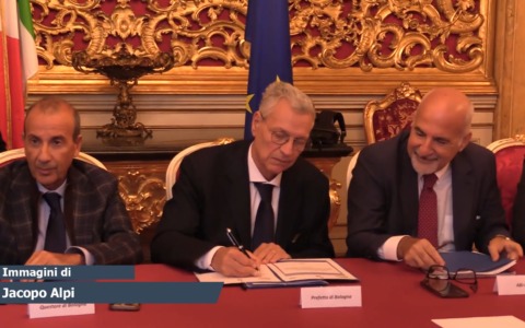 Banche e Prefettura di Bologna rafforzano la collaborazione contro le minacce criminali, fisiche e digitali