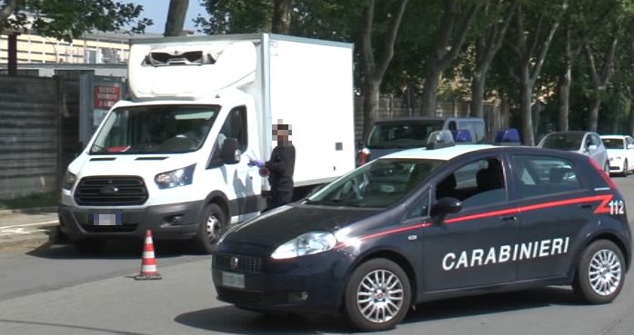 Padre e figlio trovati con 14 kg di marijuana a Loiano