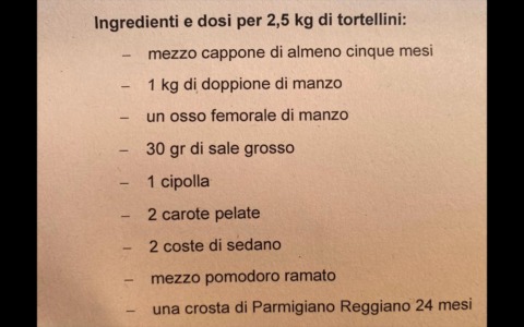 Depositata la ricetta del brodo per il tortellino bolognese
