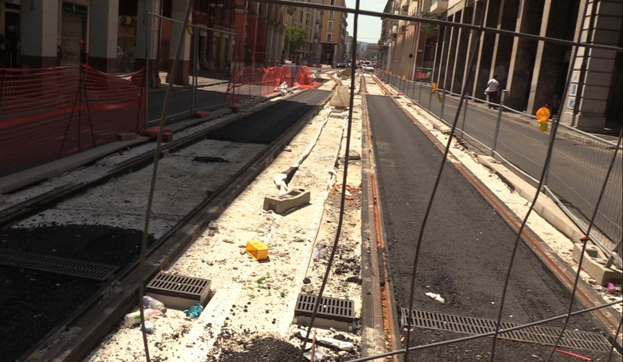 Tram: lunedì torna a doppio senso via Matteotti, da Piazza dell’Unità a via Algardi