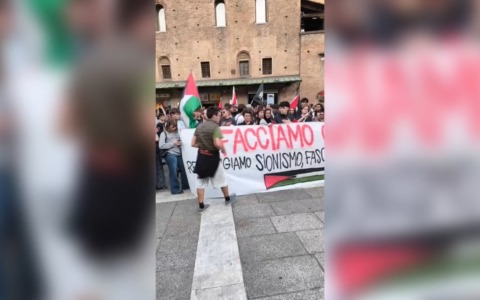Il sabato del villaggio mediatico: cortei proPal, antiomofobo ed antifascita